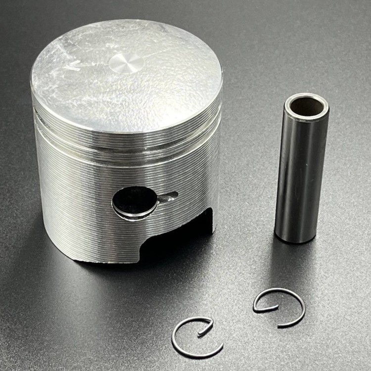 Поршень Suzuki DT9.9-15 (кольца 2.00mm) (STD) (KACAWA), арт. 12110-93130-STD-2.00MM-TW,          KACAWA 