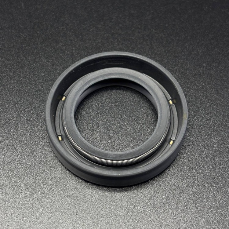 Сальник помпы MERCRUISER D2.8/3.0/3.6/4.2L; CMD 2.8/4.2L (26-816818) (Quicksilver), арт. 26-816818,          MERCURY 