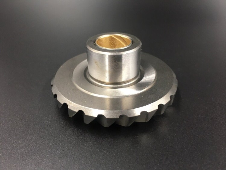 Шестерня переднего хода Suzuki DT9.9-15, DF9.9-15 (57510-93910; 57510-90L00; 57510-93901), арт. 57510-93910-TW,          OSAKA 