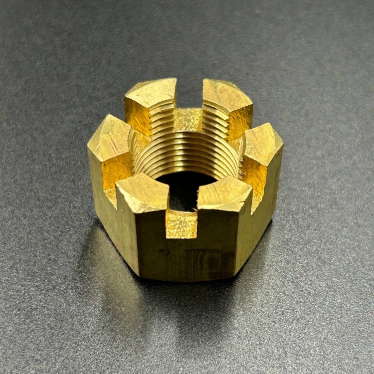 Гайка крепления гребного винта Yamaha 115-250, F75-350 (Omax), арт. 90171-18M04-TW,          OMAX 