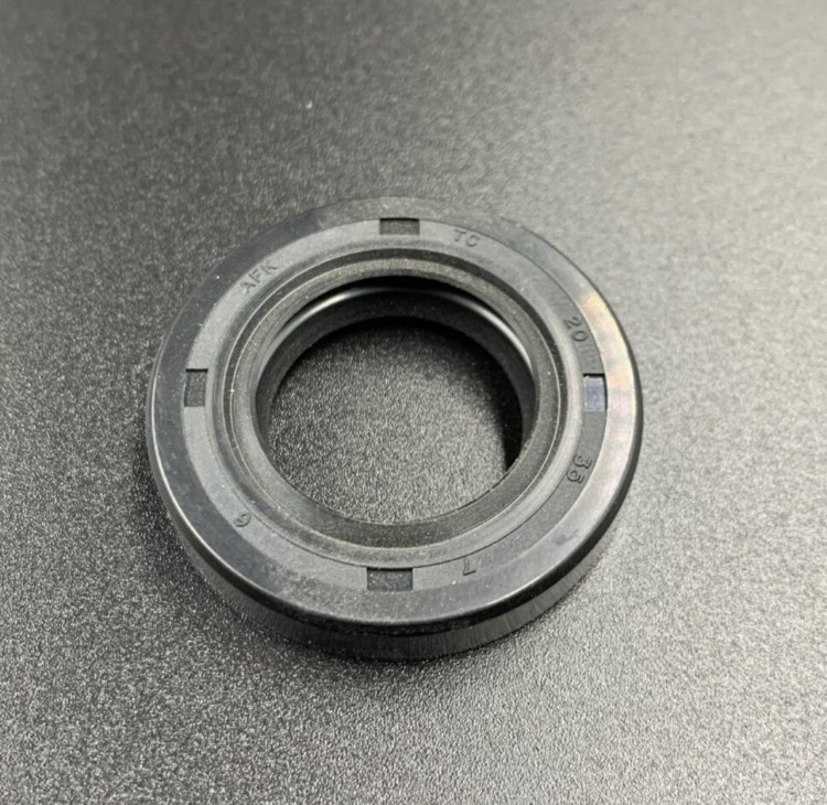 Сальник Tohatsu (101-00121-0; 3AB-00121-0) (25x40x8) (Tohatsu), арт. 3AB-00121-0,          TOHATSU 