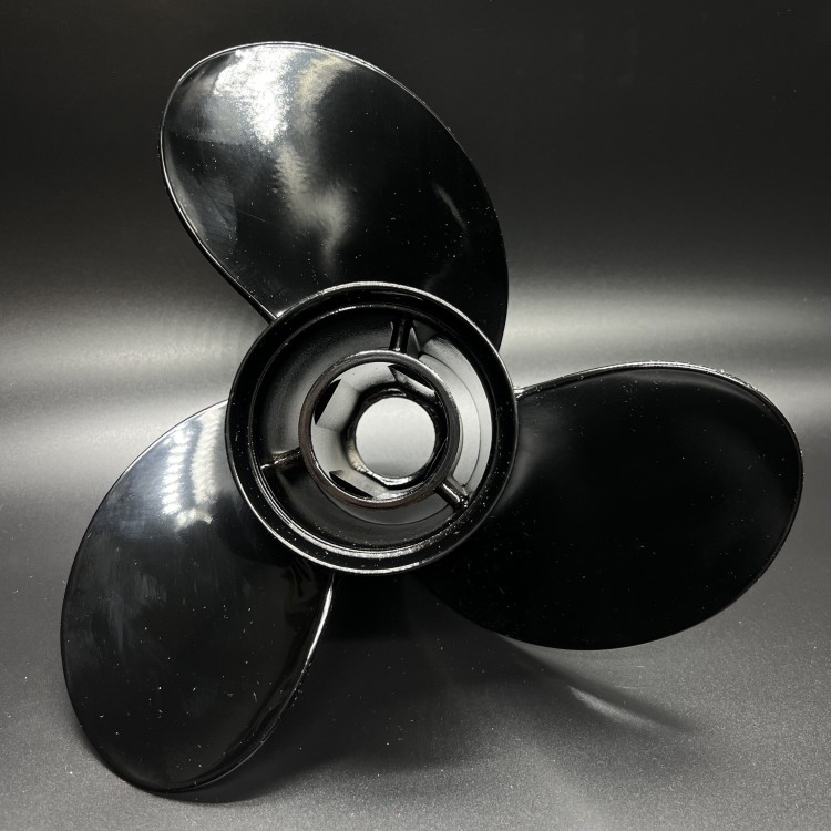 Гребной винт Mercury 25-70 (3x10-1/2x13) Black Max (Mercury), арт. 816704A45,          MERCURY 