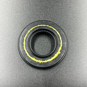 Сальник коленвала Yamaha Bravo 250, Enticer 400,410 (Правый) (Yamaha)