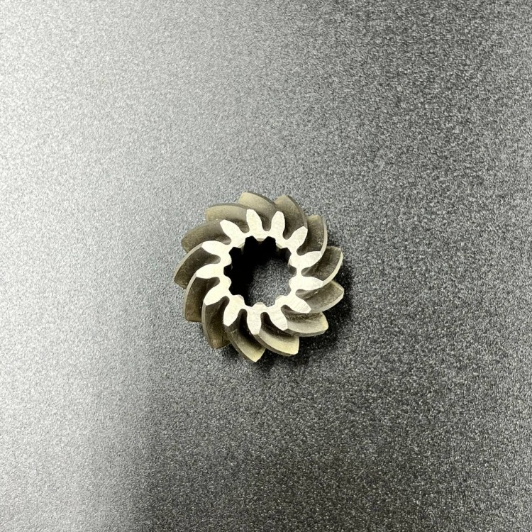 Шестерня вертикального вала (Пиньон) Tohatsu 8-9.8 (3B2-64020-0) (Osaka), арт. 3B2-64020-0-TW,          OSAKA 