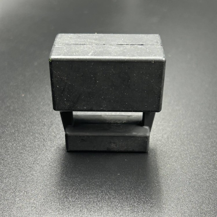 Подушка подвески Mercury 6-15 2/4-Stroke (Quicksilver) 421891, арт. 8M0039074,          MERCURY 