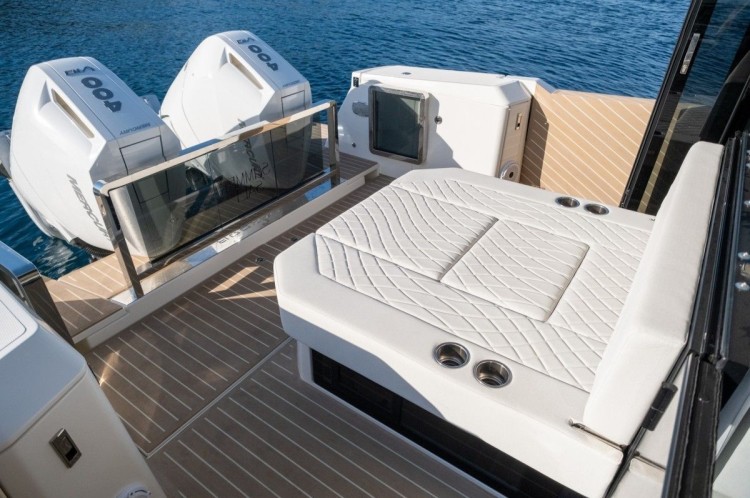 Катер Saxdor 400 GTO с моторами 2х400, арт. KITS003,  