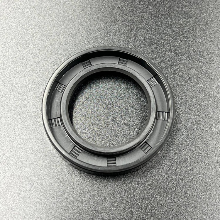 Сальник 30х47х7мм промежуточного вала от ДВС на КПП Guepard\Dominator - BRP Outlander\Renegade\Maver, арт. 420850055-K,          ZIBO 