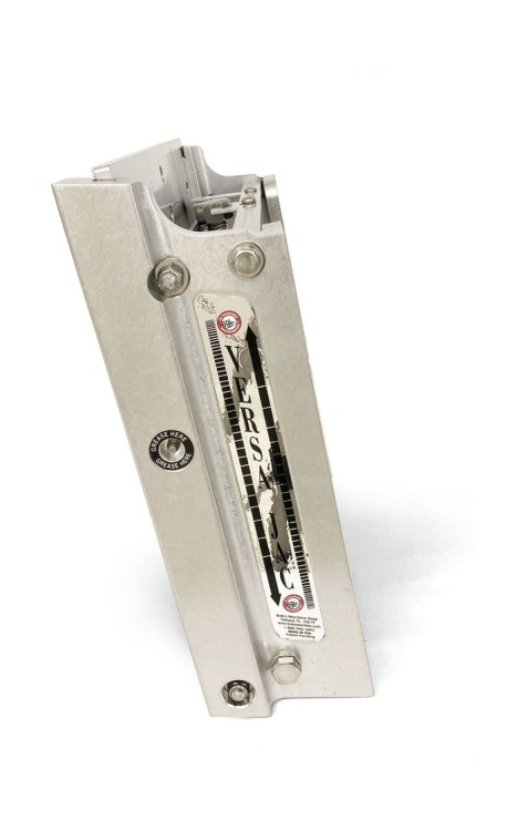 Подъёмник мотора ручной до 300 л.с. вертикальный (Manual-Lift), вынос 10 см, арт. 100504100,          Bob's Machine 