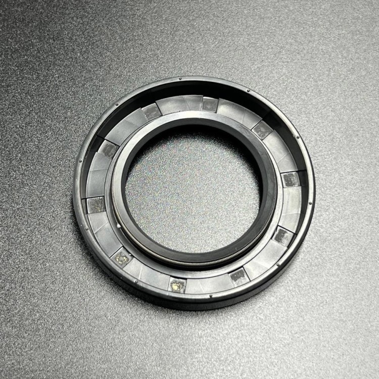 Сальник Tohatsu (3B7-00121-0) (35x58x9) (Tohatsu), арт. 3B7-00121-0,          TOHATSU 