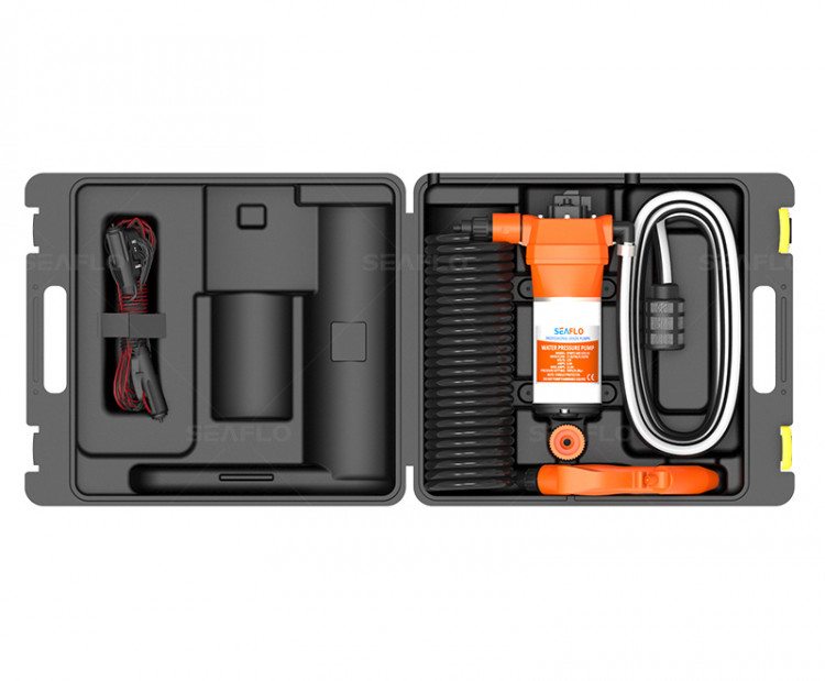Портативный помывочный комплект 41 Series 17 л/мин, 12В, арт. SFWP1-045-070-41,          SeaFlo 