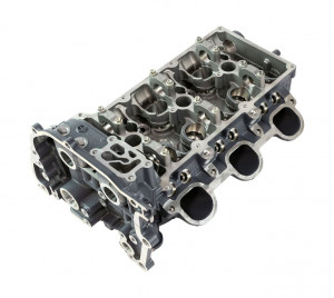 Головка блока цилиндров Suzuki DF350A(port)