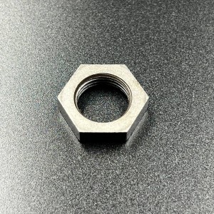 Гайка крепления ведущей шестерни Mercury (Osaka)