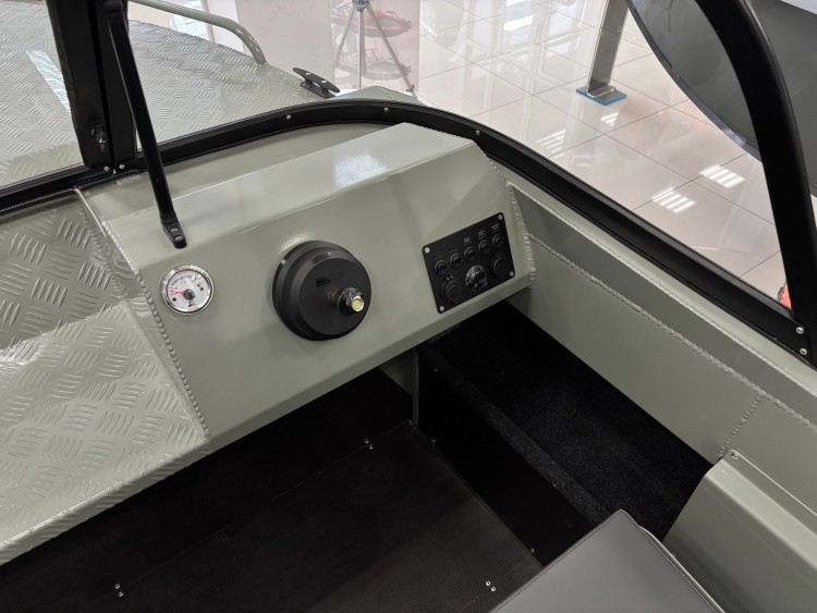 Моторная лодка, Тактика 490, хаки с Suzuki DF50ATL, арт. KITTK94,  