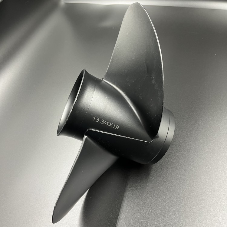 Гребной винт Suzuki DF90-140, DF70A-140A, DF100B (3x13-3/4x19), арт. 58100-87L30-019-K,          YHS 