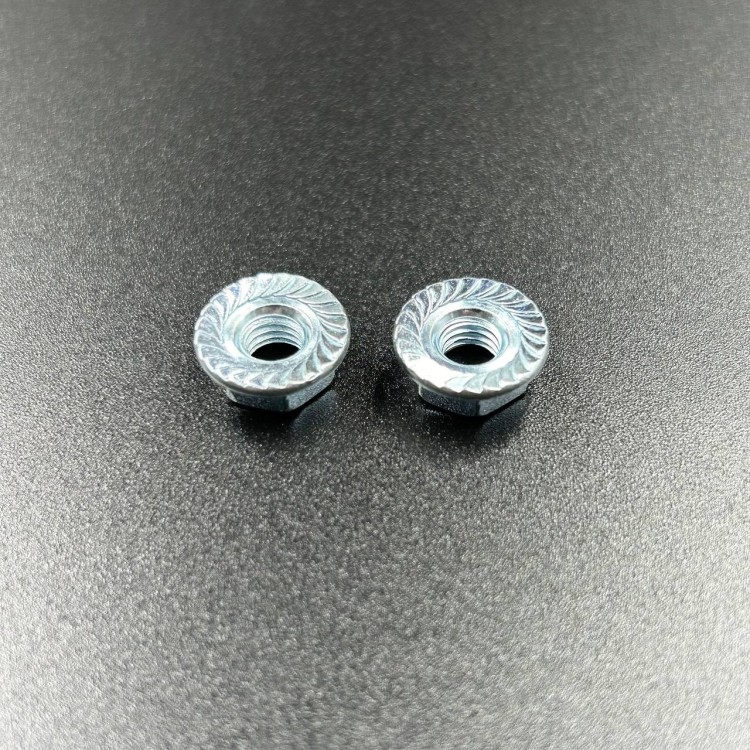 Щетки стартера Mercury/Mariner (18-5697; 75384; F15164; 385952) (KACAWA), арт. 898265016-TW,          KACAWA 