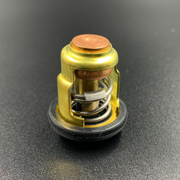 Термостат Yamaha 75-90, арт. 688-12411-10-TW,          OMAX 