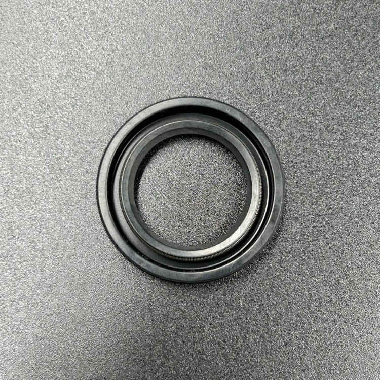 Сальник Suzuki (09289-22007) (22.2x35x5) (Osaka), арт. 09289-22007-TW,          OSAKA 