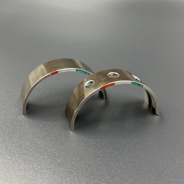 Вкладыш коренной (Пара) Suzuki DF90-140, DF100-140(A) (Red/Green) (0.25mm) (12300-85854-0AA) (Suzuki, арт. 12300-85854-0AA,          SUZUKI 