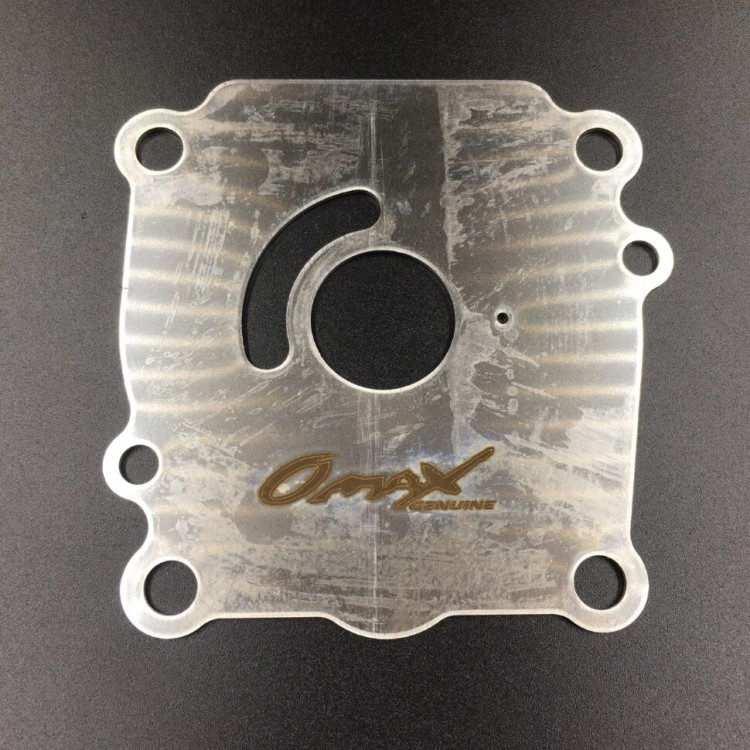 Пластина помпы охлаждения Suzuki DT90-100, DF60-140 (17471-87E10) (Omax), арт. 17471-87E01-TW,          OMAX 