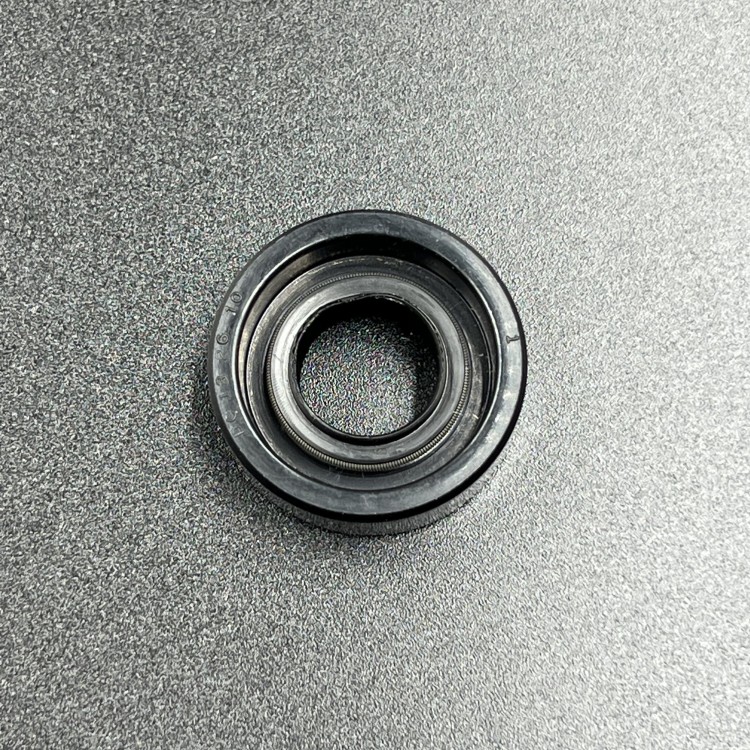 Сальник Suzuki (09289-12003) (13x26x10) (Sinera), арт. 09289-12003-TW,          POLY-MOTO 