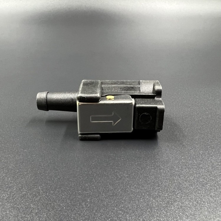 Коннектор топливный Yamaha 2-250, F80-100 (KACAWA), арт. 6E5-24305-04-TW,          KACAWA 