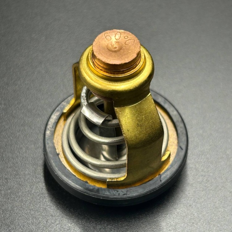 Термостат Yamaha F300-350, арт. 6AW-12411-00-TW,          OSAKA 