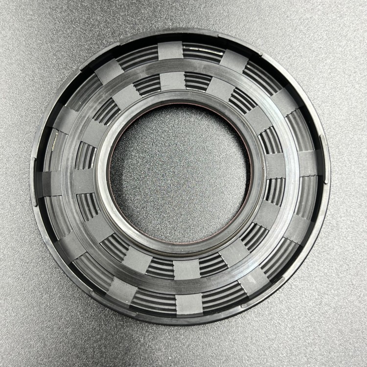 Сальник коленвала BRP Ski-Doo/Lynx (40х80х7) (420931280) (KINETIX), арт. 09-170T-TW,          KINETIX 