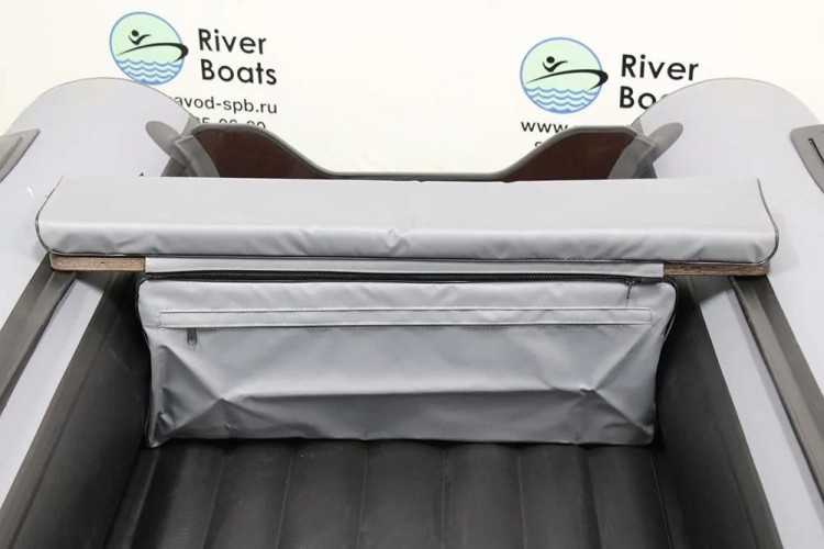 Комплект из 2-х накладок на сиденье, одна с сумкой 1050*200 мм, серый, арт. КМН8,          RiverBoats 